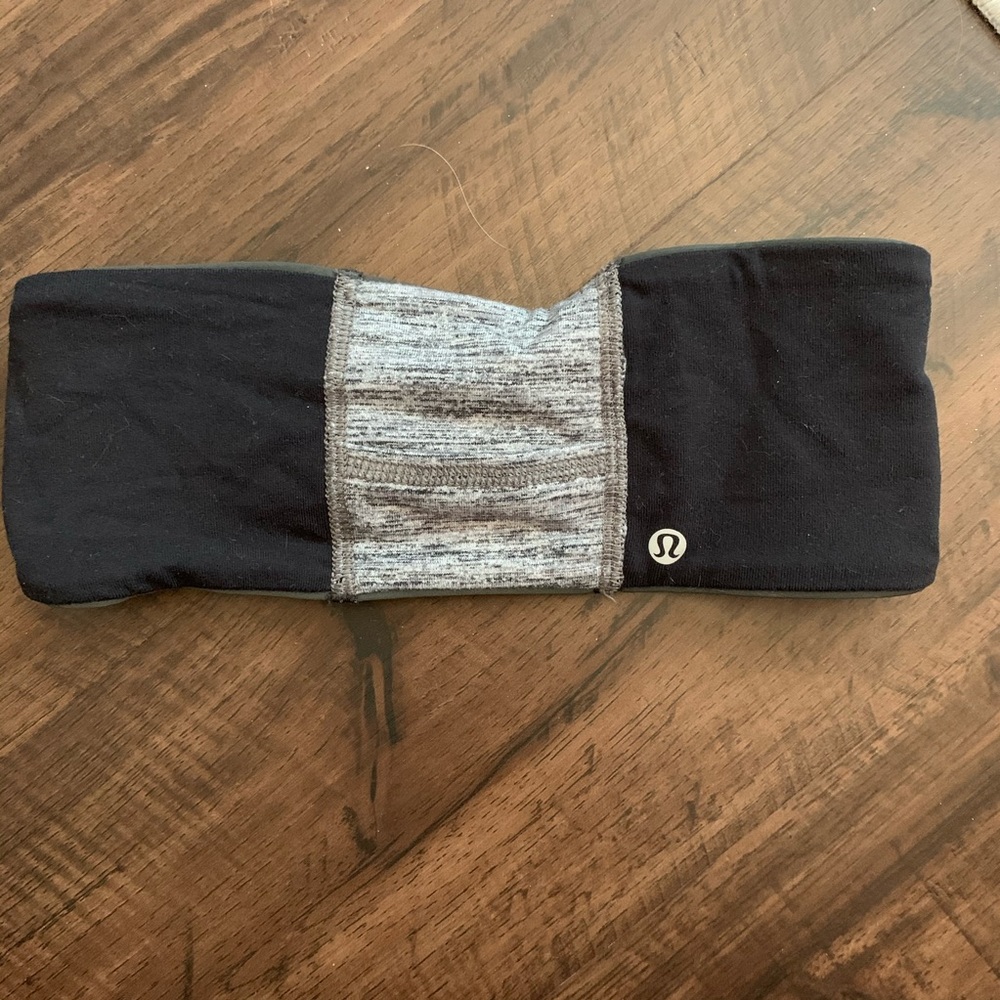 Lululemon running ear warmer